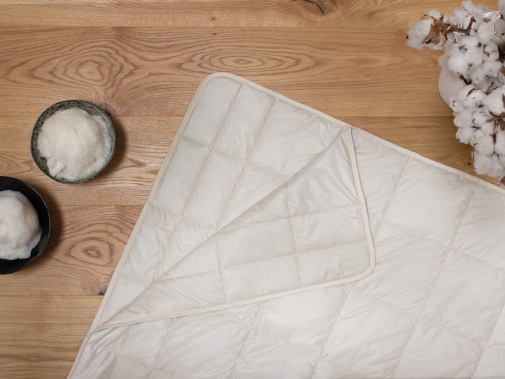 Garnissage en 50 % de coton issu de l’agriculture biologique et à 50 % de lin fin