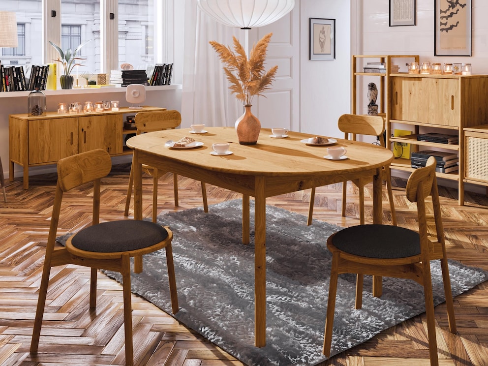 Ici, chaise « Rota » en cœur de hêtre