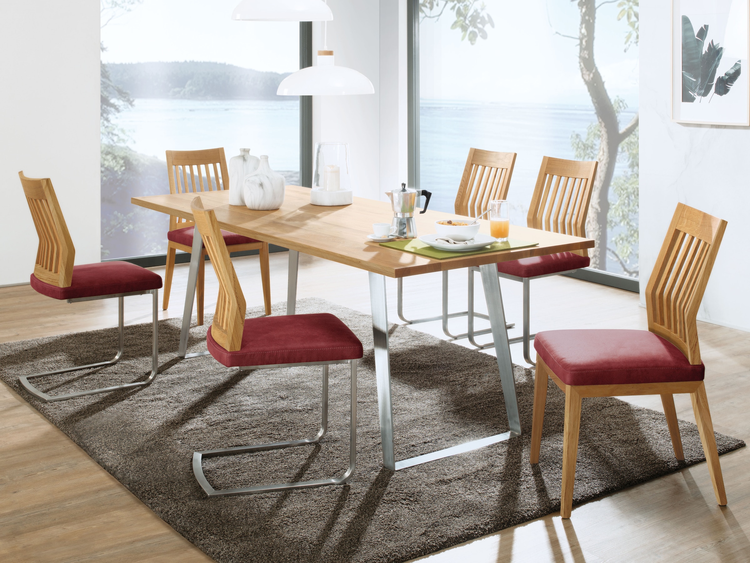 Stuhl "Espada" | mattschwarz | Wollfilz | beige | Manufakturqualität