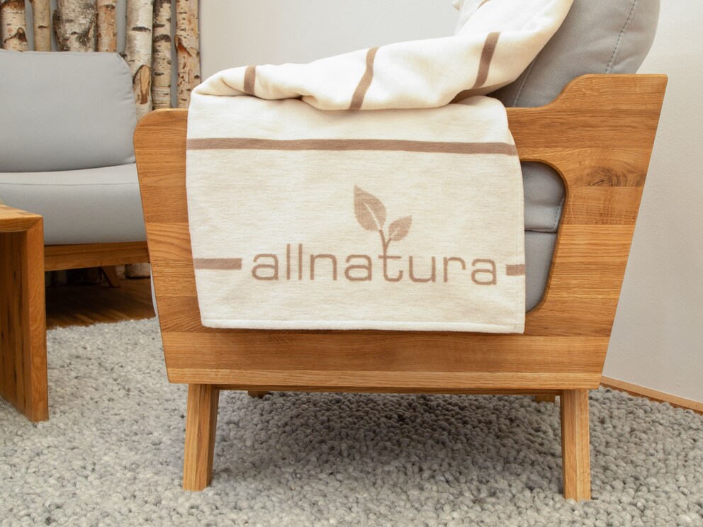 Kuschelige Plüschdecke mit schönem Streifenmuster aus 100 % Bio-Baumwolle