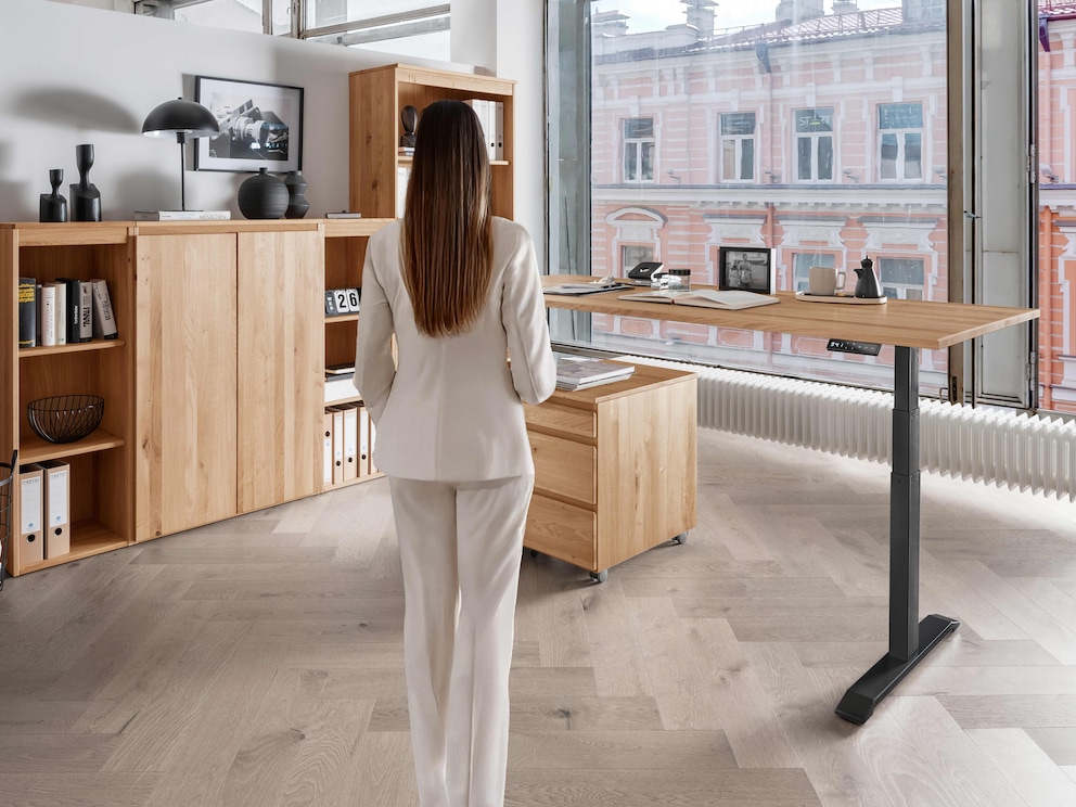 Ergonomisches Arbeiten in optimaler Höhe - auch im Stehen