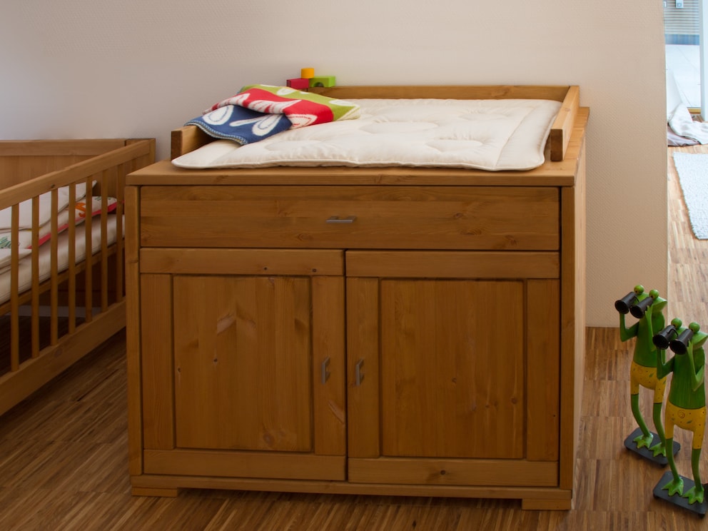 Tapis à langer facile d’entretien garni de coton duveteux issu de l’agriculture biologique