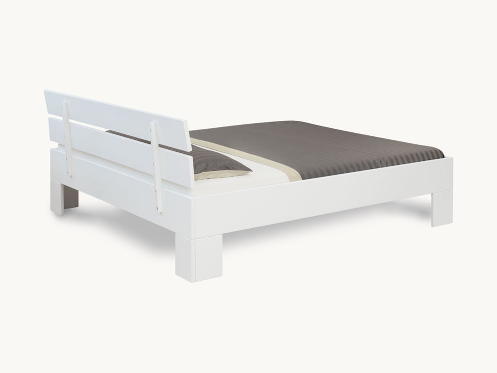 Loana massief houten bed in wit - zijaanzicht 2