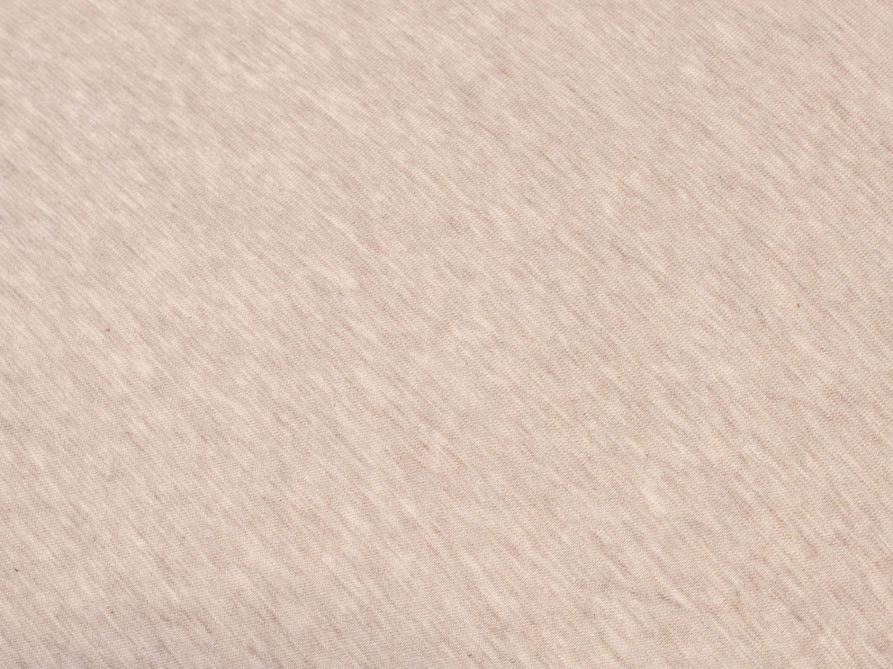 Très naturel en coloris beige