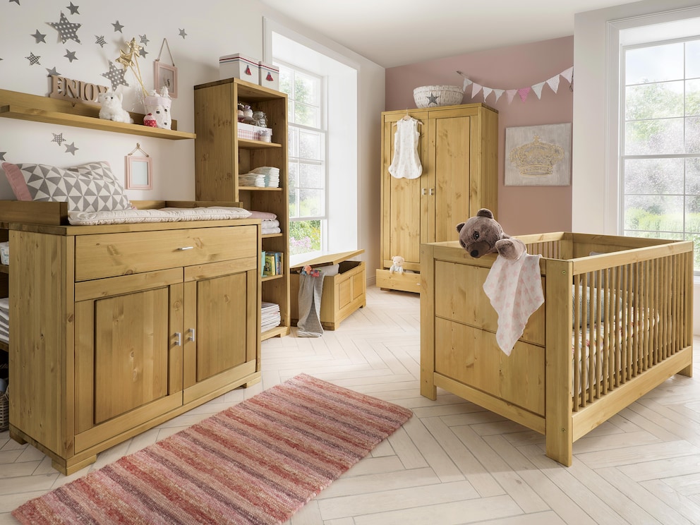 Kinderkamer Piccolino gemaakt van massief grenen met natuurlijke oppervlaktebehandeling