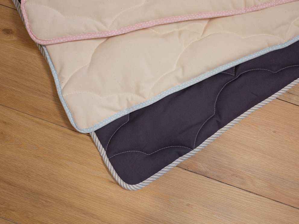 « Santino » est disponible en 3 coloris ravissants