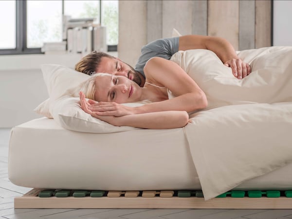 Matelas pour couple de 23 cm d'épaisseur