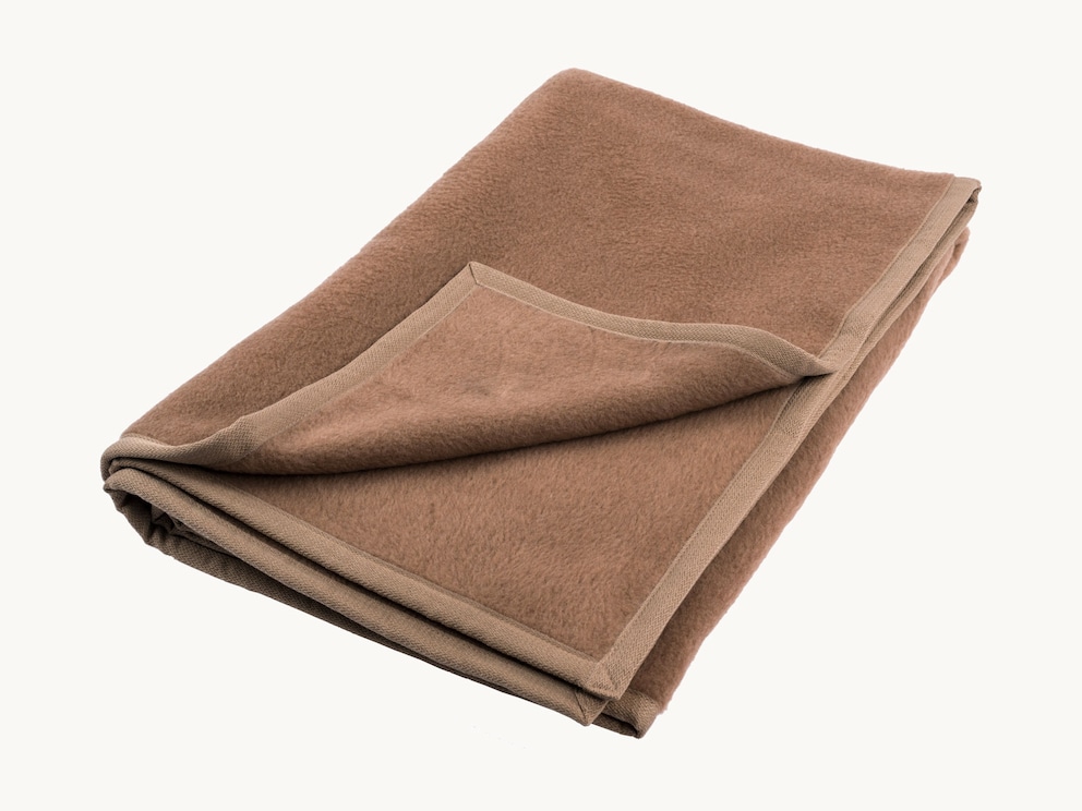 Couverture en poils naturels non teintée, joli coloris naturel chameau