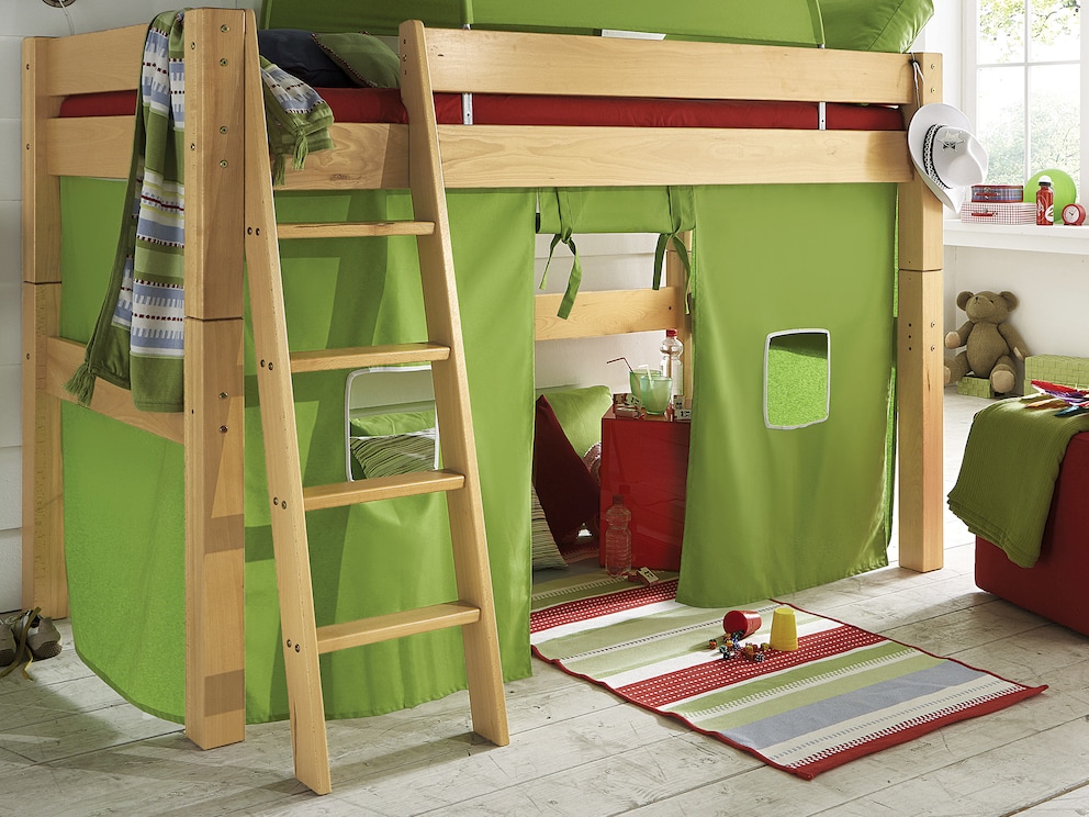 Les rideaux de jeu transforment le lit d'enfant en un royaume tout à fait personnel, le rideau « C » peut être noué vers le haut pour former une porte