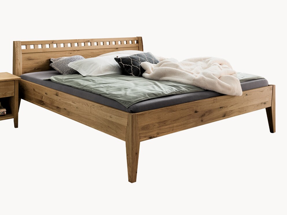 Een juweel in een modern comfort hoogte: Divina massief houten bed gemaakt van gelijmd wild eiken