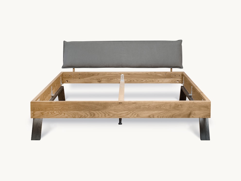 Neras bedframe in wild eiken zonder lattenbodem