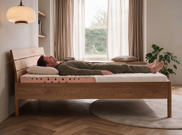 Comfortabele 7-zone-matras van puntelastisch koudschuim
