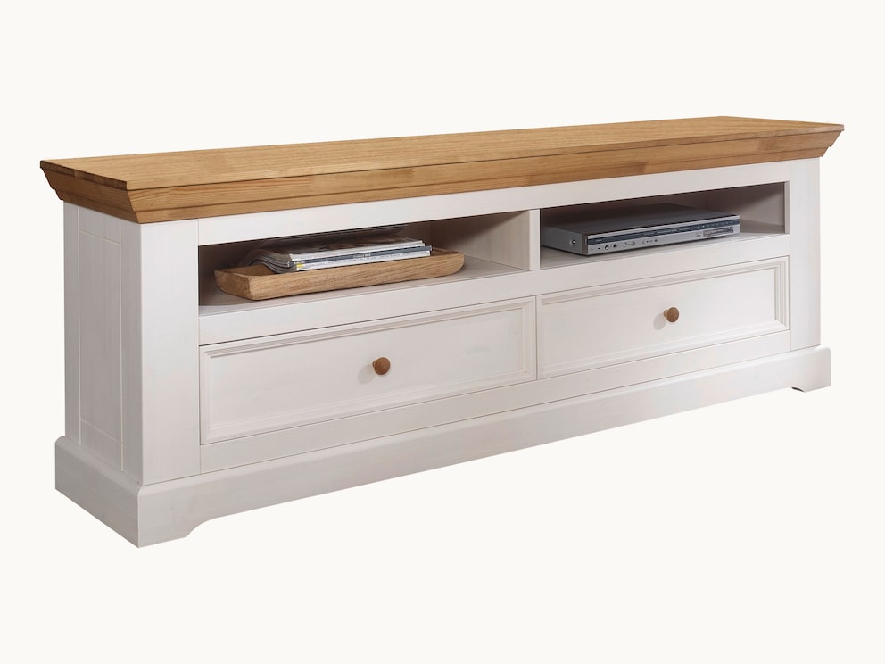 Genoeg ruimte voor je flat screen: Molina lowboard, versie 02
